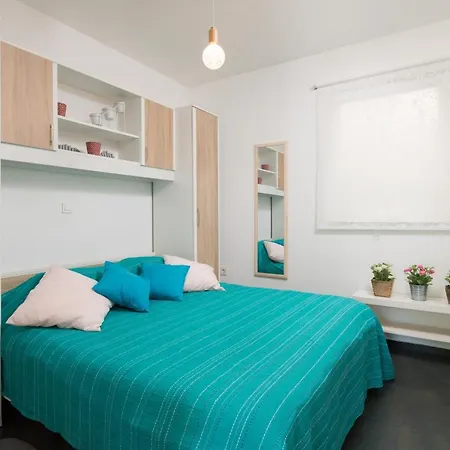 Apartment Petit Val